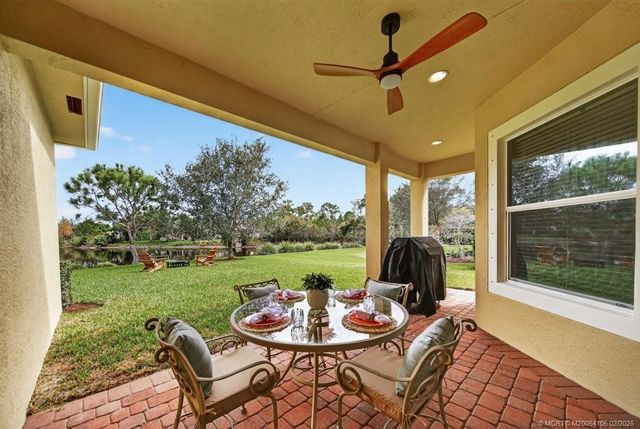 8121 SW Marin Drive, Stuart, FL 34997