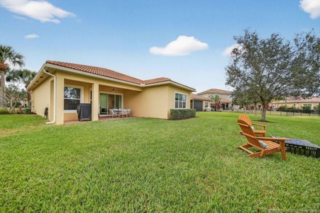 8121 SW Marin Drive, Stuart, FL 34997