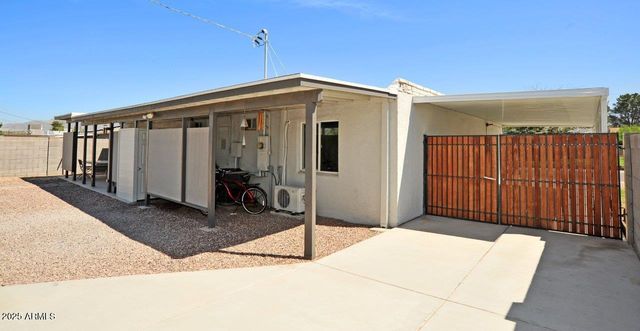 423 W JAMESTOWN Road, Kearny, AZ 85137