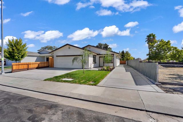 3448 Odell Ave, Stockton, CA 95206