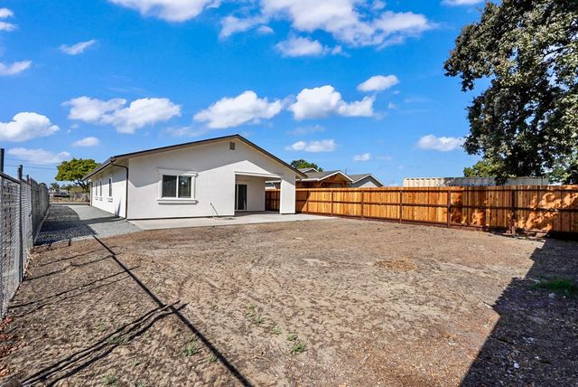 3448 Odell Ave, Stockton, CA 95206
