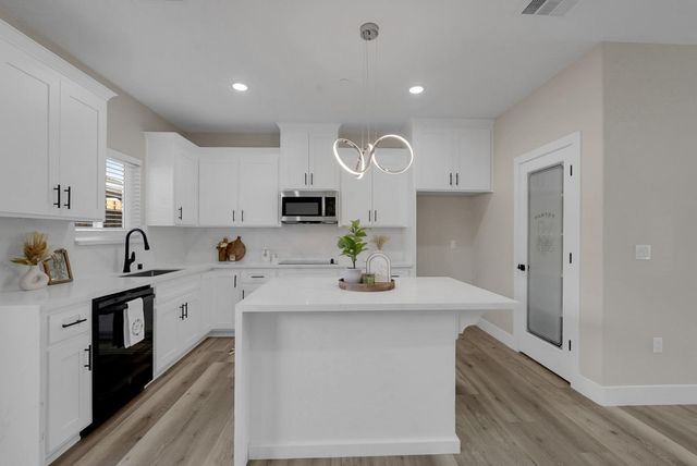 3448 Odell Ave, Stockton, CA 95206