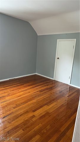 19608 Shakerwood Road, Warrensville Heights, OH 44122