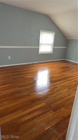 19608 Shakerwood Road, Warrensville Heights, OH 44122