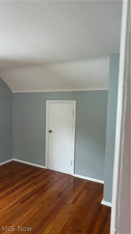 19608 Shakerwood Road, Warrensville Heights, OH 44122