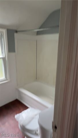 19608 Shakerwood Road, Warrensville Heights, OH 44122