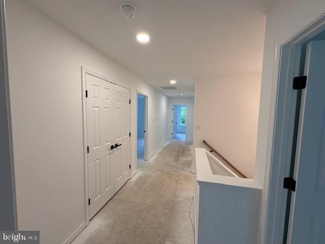 731 LOCUST GROVE RD, York, PA 17402