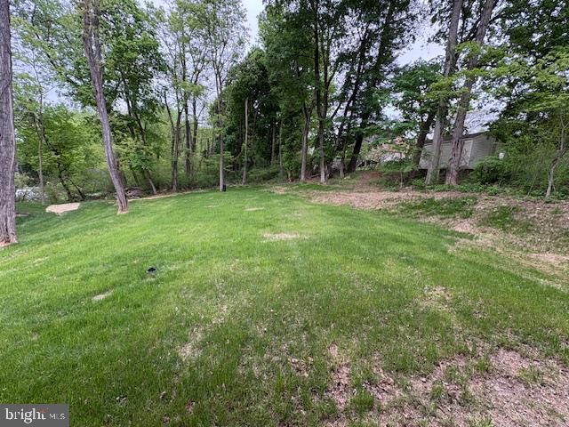 731 LOCUST GROVE RD, York, PA 17402