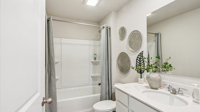 4220 NE 11th Street, Ankeny, IA 50021