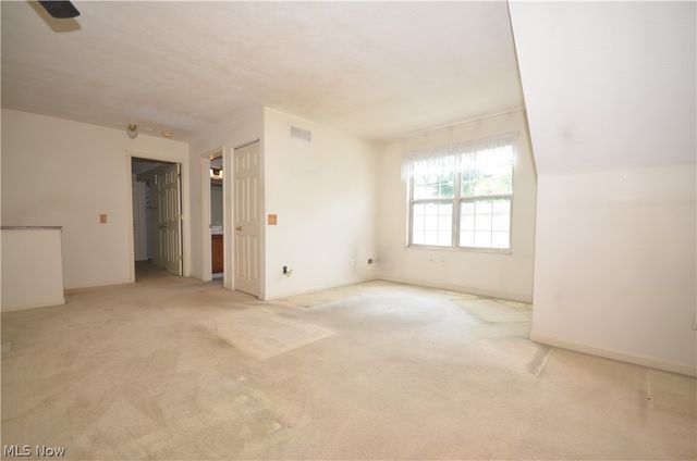 2641 Burridge Circle, Twinsburg, OH 44087