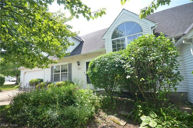 2641 Burridge Circle, Twinsburg, OH 44087