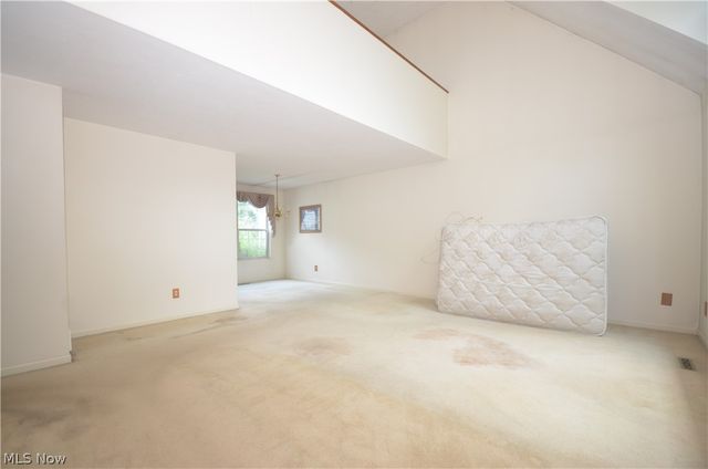 2641 Burridge Circle, Twinsburg, OH 44087
