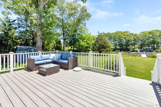 4210 Ole Jule Lane, Mattituck, NY 11952