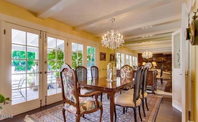 4536 Collett Avenue, Los Angeles, CA 91436