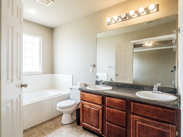 1393 St Claire Street, Pea Ridge, AR 72751