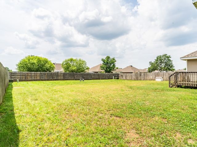1393 St Claire Street, Pea Ridge, AR 72751