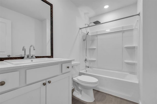 277 Douglas Hills Drive, Magnolia, TX 77354