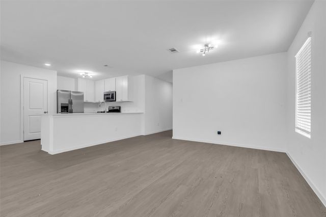 277 Douglas Hills Drive, Magnolia, TX 77354