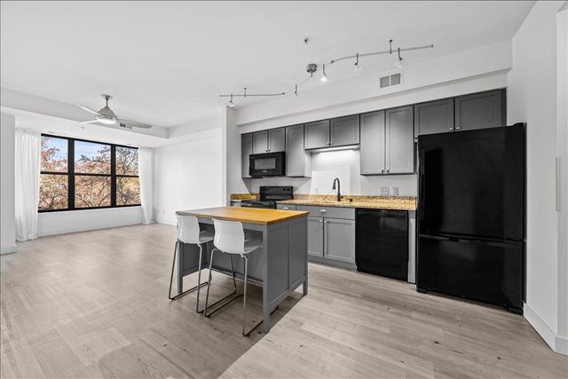 4500 Chicago Avenue S 210, Minneapolis, MN 55407
