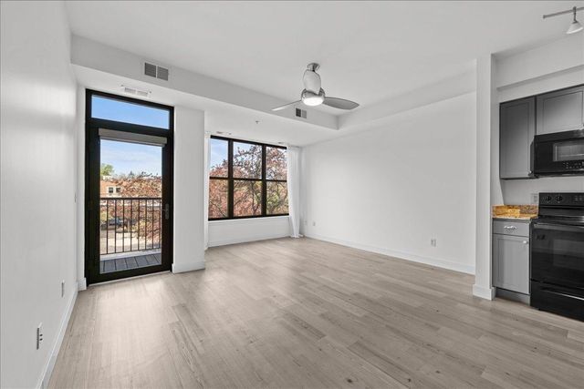 4500 Chicago Avenue S 210, Minneapolis, MN 55407
