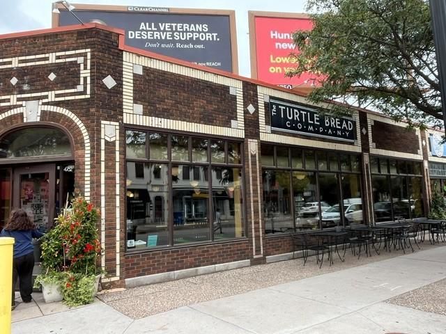 4500 Chicago Avenue S 210, Minneapolis, MN 55407
