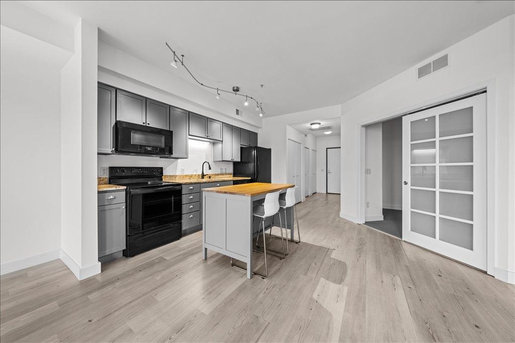4500 Chicago Avenue S 210, Minneapolis, MN 55407 — photo 3
