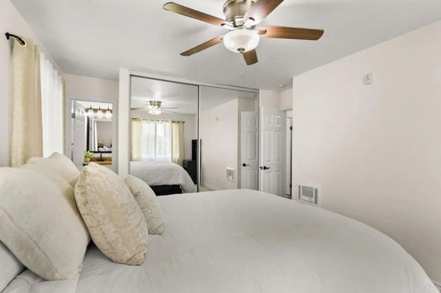 9959 Azuaga Street 105, San Diego, CA 92129