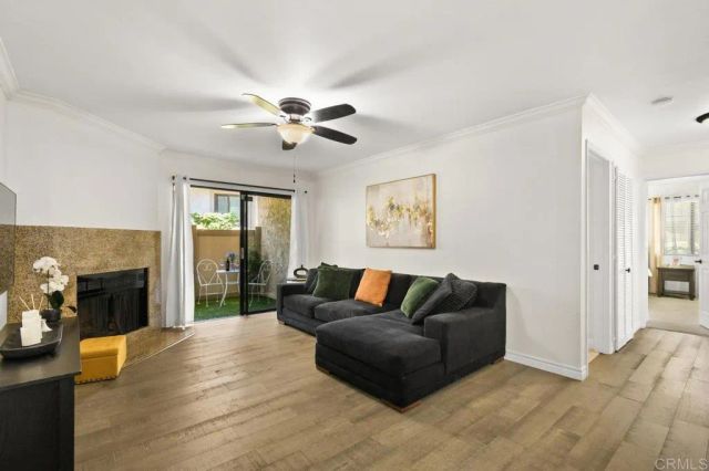 9959 Azuaga Street 105, San Diego, CA 92129