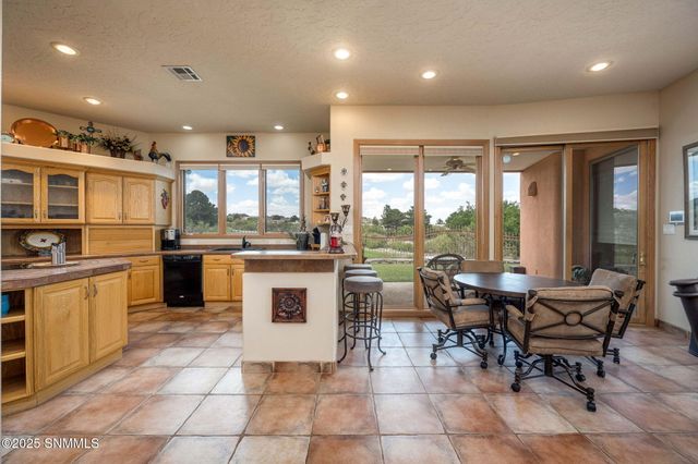 1540 Vista del Valle, Las Cruces, NM 88005