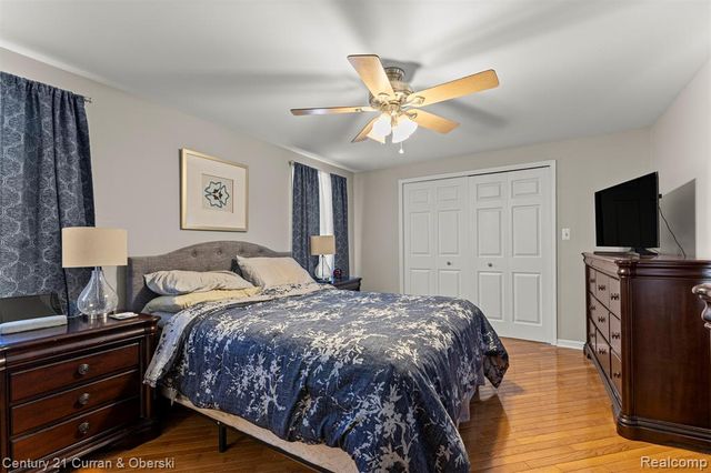 2205 N Rosevere Avenue, Dearborn, MI 48128