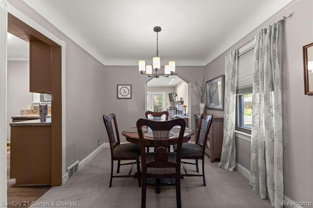 2205 N Rosevere Avenue, Dearborn, MI 48128