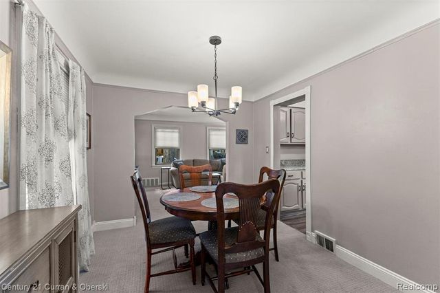 2205 N Rosevere Avenue, Dearborn, MI 48128