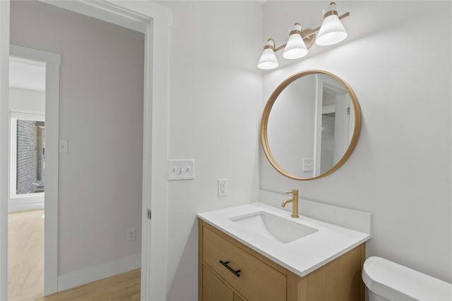 1426 Alaska Avenue, Dallas, TX 75216