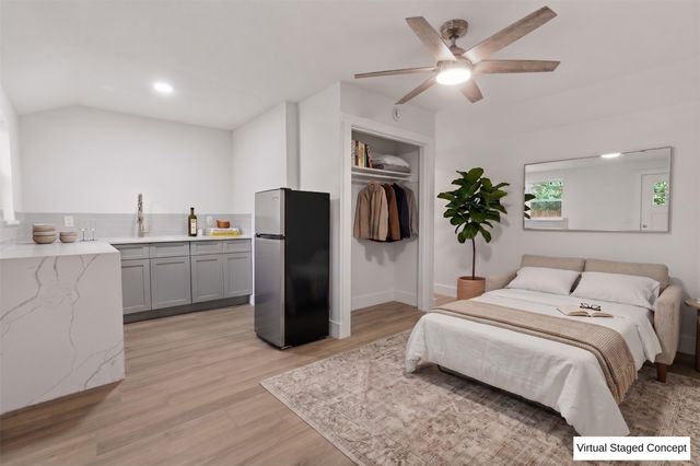 1426 Alaska Avenue, Dallas, TX 75216