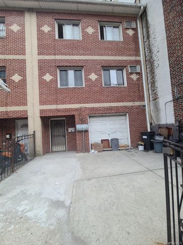404 E 21st Street, Brooklyn, NY 11226