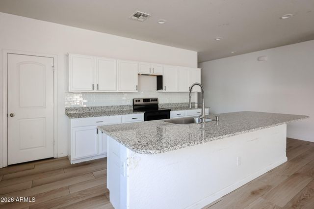 25640 W COLES Road, Buckeye, AZ 85326