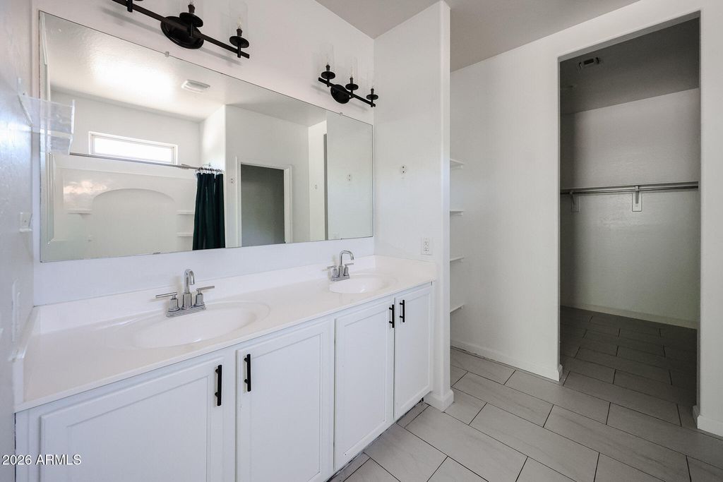 25640 W COLES Road, Buckeye, AZ 85326 — photo 2