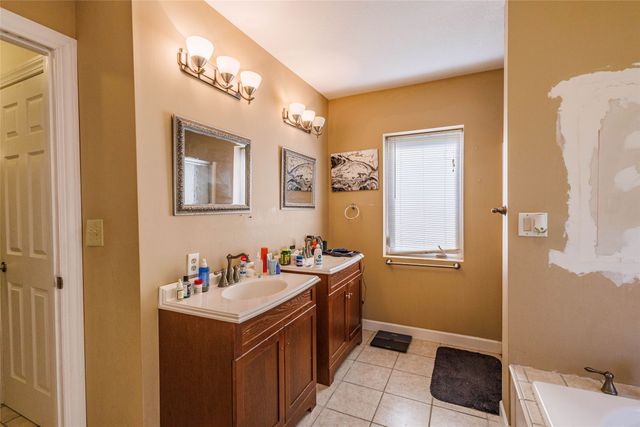 604 W Market Street, Panora, IA 50216