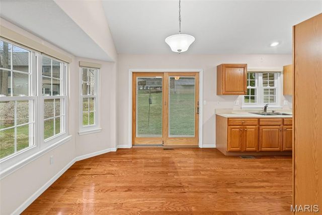 18 Crabapple Lane, Glen Carbon, IL 62034