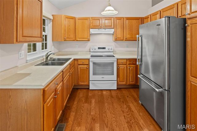 18 Crabapple Lane, Glen Carbon, IL 62034