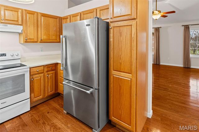 18 Crabapple Lane, Glen Carbon, IL 62034