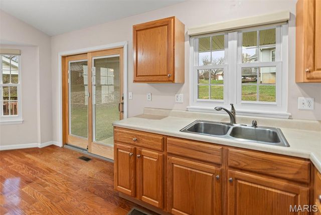 18 Crabapple Lane, Glen Carbon, IL 62034