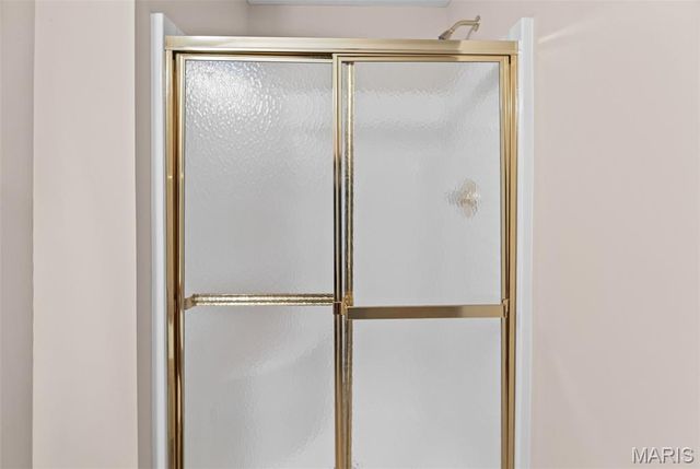 18 Crabapple Lane, Glen Carbon, IL 62034