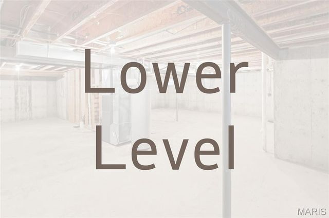 18 Crabapple Lane, Glen Carbon, IL 62034