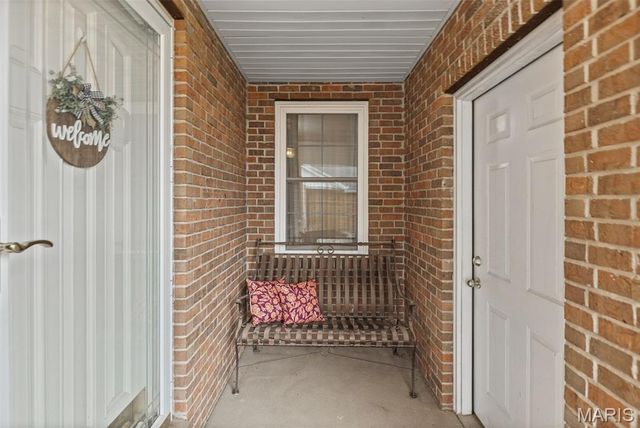 18 Crabapple Lane, Glen Carbon, IL 62034