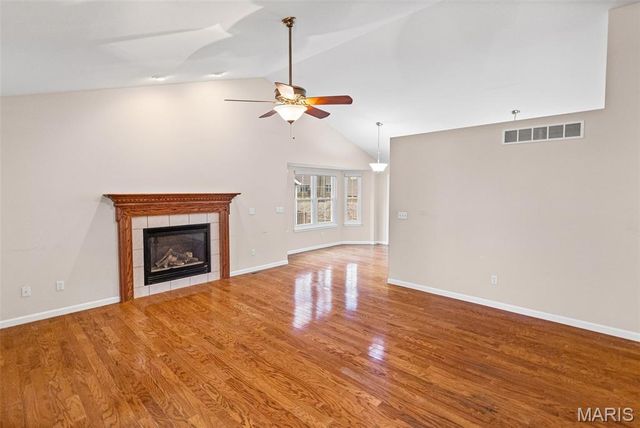 18 Crabapple Lane, Glen Carbon, IL 62034