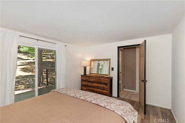 27230 Peninsula, Lake Arrowhead, CA 92352