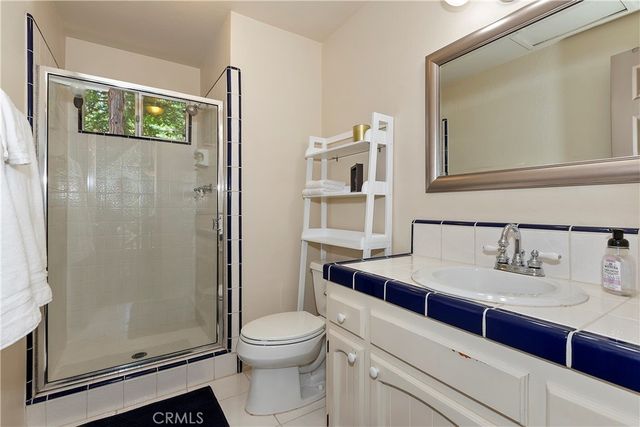 27230 Peninsula, Lake Arrowhead, CA 92352