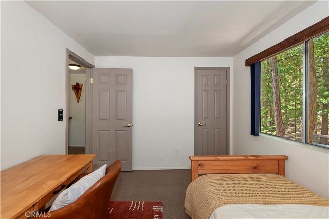 27230 Peninsula, Lake Arrowhead, CA 92352