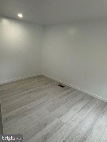 214 JAGUAR DR, Lothian, MD 20711